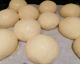 Foto del passaggio 7 della ricetta Brioches palermitane con milk roux e pasta madre