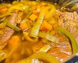A picture of step 2 of Crockpot Chuck Roast Soup.