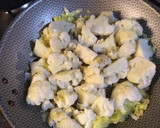 Foto del paso 2 de la receta: Entrecot de cerdo con coliflor a la crema