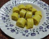 A picture of step 4 of Khandvi.
