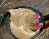 A picture of step 3 of Tandoori paneer tikka grilled tortilla wrap.