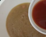 A picture of step 1 of Tomato gazpacho.
