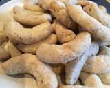 Vaníliás kifli recept fázis 3 fotója