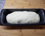 Foto del passaggio 3 della ricetta Pane in cassetta con noci 🍞