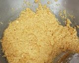 A picture of step 4 of Moong dal halwa.