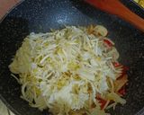 Foto langkah ke 3 dari resep Tumis Tahu Tauge.