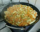 Foto del paso 2 de la receta: Niños envueltos de verdura con arroz