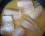 Foto del paso 5 de la receta: Rosada en salsa blanca con almejas