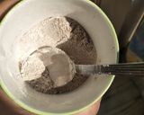 A picture of step 1 of Mug cake (baked).