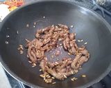 Foto del paso 4 de la receta: Wok, chop suey, comida china, arroz frito, revuelto