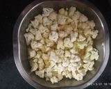 காலிஃபிளவர் 65 / கோபி 65 ரெசிபி ஸ்டேப் 2 புகைப்படம்