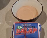 Foto langkah ke 1 dari resep Bolu Jadul Milk Tea.