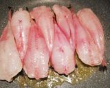 Foto del passaggio 1 della ricetta Trofie al ragù di rana pescatrice