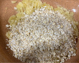 Foto del paso 1 de la receta: Galletas de avena y plátano sin azúcar