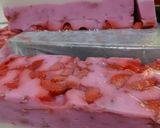 Foto langkah ke 4 dari resep Es Gabus Strawbery.