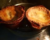 A picture of step 5 of My Clay pot pies ☺.