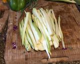 Foto del paso 2 de la receta: Cocina aromática: Wok de verduras y vegetales con hierbas frescas