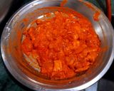 चिली चिकन रोल (chilli chicken roll recipe in hindi) रेसिपी चरण 5 फोटो