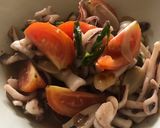 Foto langkah ke 6 dari resep Tumis Cumi-Cumi.