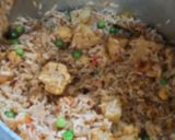 A picture of step 4 of Vegetables pulao.