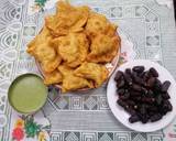 Potato and Spring Onion Samosas recipe step 4 photo