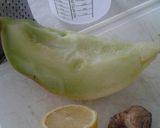 Foto del paso 1 de la receta: Smoothie de melón, limón y jengibre