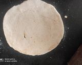 A picture of step 4 of Roti.