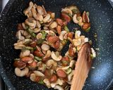 ડ્રાયફ્રુટ ચીક્કી (Dryfruit Chikki Recipe In Gujarati) રેસીપી સ્ટેપ3ફોટો