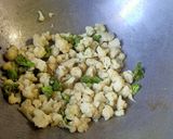 কলিফ্লাওয়ার রাইস (Cauliflower rice recipe in Bengali) রেসিপি ধাপ - 2 ছবি