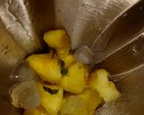 A picture of step 2 of Pineapple juice 🍍.