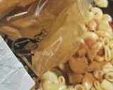 A picture of step 7 of Pav Bhaji flavour macaroni.