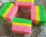 Foto langkah ke 6 dari resep Bolu pelangi.