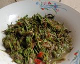 Foto langkah ke 3 dari resep Tumis pakis.