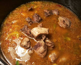 Foto del paso 14 de la receta: Menudillos de pollo, en salsa de higadillos y cuñas de patatas fritas