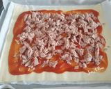 Foto del paso 1 de la receta Empanada de atún y pimientos rojos asados
