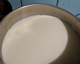 Foto langkah ke 3 dari resep Internet Suju (Indomie telur kornet susu keju).