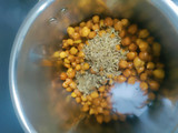 Protein Rich Kala Chana Chilla