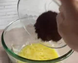 Foto langkah ke 2 dari resep Martabak Manis Lipat.
