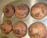 Foto del paso 6 de la receta: Magdalenas con chocolate de taza y arándanos rojos y azules