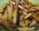 A picture of step 3 of Potato onion sabzi.