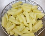 A picture of step 3 of Chicken and Vegetable Macronies.