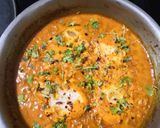 एग ड्रॉप करी (egg drop curry recipe in marathi) रेसिपी स्टेप 7 फोटो
