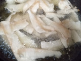 Keripik sinjai manis