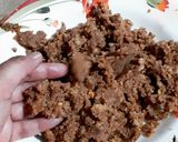 A picture of step 2 of Chocolate Cakesicle.