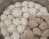 Foto langkah ke 4 dari resep Bakso Ayam Homemade.