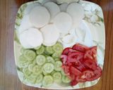 A picture of step 1 of Salad.