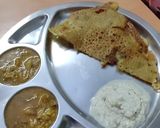 A picture of step 3 of Onion Rava Dosa with nariyal chutney, sambar.
