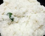 Foto langkah ke 5 dari resep Ketan Serundeng Pedas Manis.