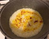 صورة لخطوة 4 من وصفة رز بسمتي بالزعفران