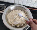 A picture of step 2 of Doodhi Muthiya.